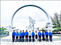 Tháng ba biên giới - Tuổi trẻ PTC3 dâng hương tưởng niệm chiến sĩ Gạc Ma, tri ân Mẹ Việt Nam Anh hùng